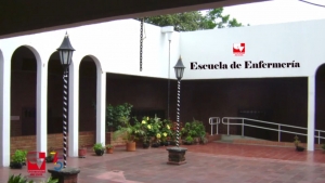 Escuela de Enfermer&iacute;a: 75 a&ntilde;os hacia la excelencia del cuidado humano