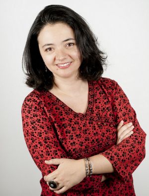 Joven embajador y embajadora cient&iacute;fica, en Cali