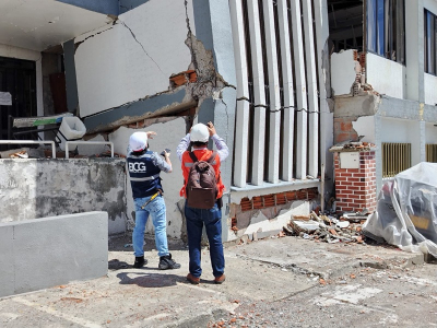 Ingenieros de Univalle llegan a El &Aacute;guila para atender la emergencia por el sismo.