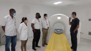 Univalle proyecta red regional de hospitales universitarios