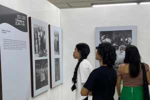 El &aacute;lbum de La Violencia se expone en Univalle