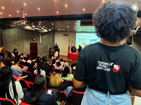 Turismo Joven para la Paz