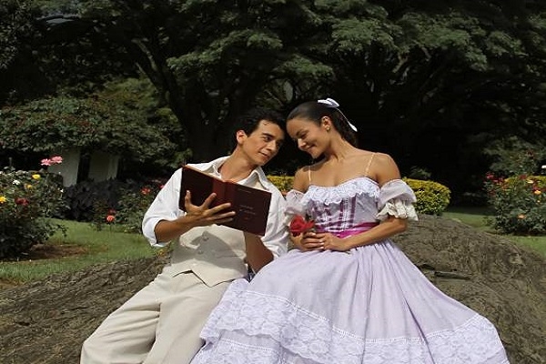 La pol&eacute;mica por 'Mar&iacute;a': &iquest;es una novela o un largo poema?