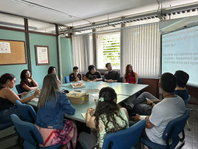 Estudiantes de Univalle viajar&aacute;n a Canad&aacute;