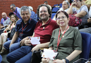 "Orgullosos de ser servidores p&uacute;blicos": Univalle entrega distinciones a funcionarios, docentes y trabajadores