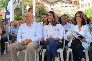 Educaci&oacute;n para el progreso, lanzamiento de Mi Comunidad es Escuela