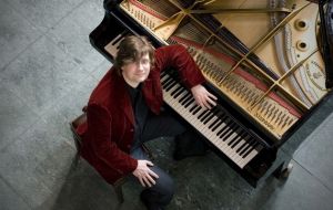 Pianista alem&aacute;n, de concierto en Mel&eacute;ndez