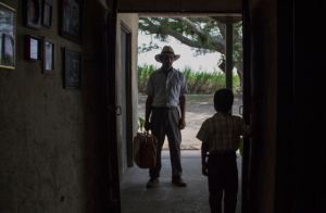 &ldquo;La tierra y la sombra&rdquo; en cines