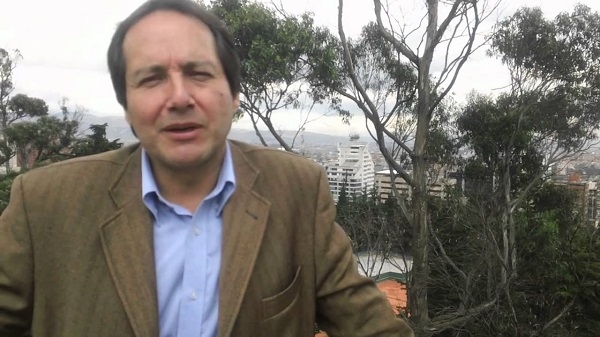 Jaime Rodr&iacute;guez en Cas(z)a de Letras