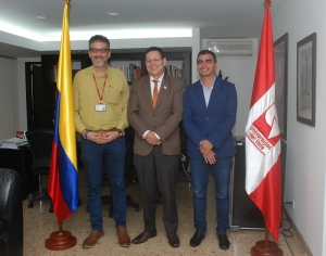 La Universidad busca extender programas en Sevilla