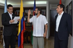 Se posesiona decano de Facultad de Artes Integradas