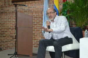 Recuperar la pol&iacute;tica: el reto de los colombianos