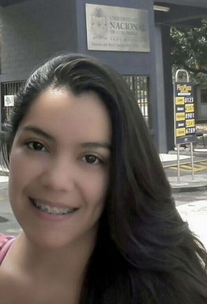 Egresada gana beca de Ecopetrol