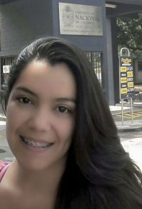 Egresada gana beca de Ecopetrol