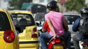 Impacto en la no continuidad a la medida del parrillero hombre