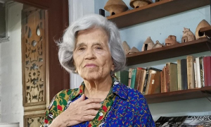 Qu&eacute; hacemos, hagamos algo. Para mantener viva a Elly