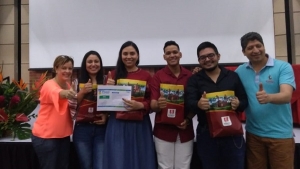 Estudiantes de Contadur&iacute;a ganan Olimpiadas del Saber Contable