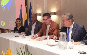 Universidades firmaron convenio de participaci&oacute;n del Mundial Sub 20 de atletismo