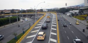 Univalle analiza estado de m&aacute;s de 400 puentes