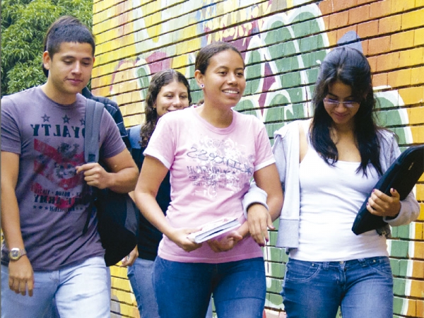 Comunicaci&oacute;n Social y Arquitectura de Univalle, los mejores en las pruebas Saber Pro