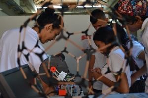 La Carpa de Melqu&iacute;ades en Univalle