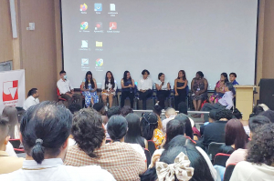 M&aacute;s de doscientos defensores de derechos humanos se certificaron en Univalle