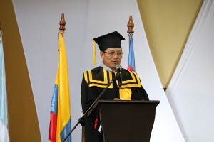 "El acuerdo nos permitir&aacute; mejorar", rector Varela