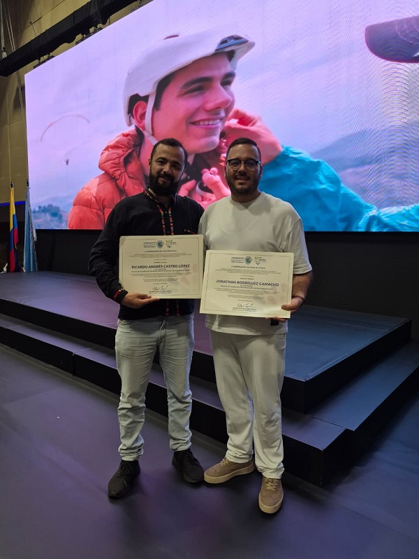 Egresados distinguidos por su Excelencia Educativa  y Liderazgo Institucional
