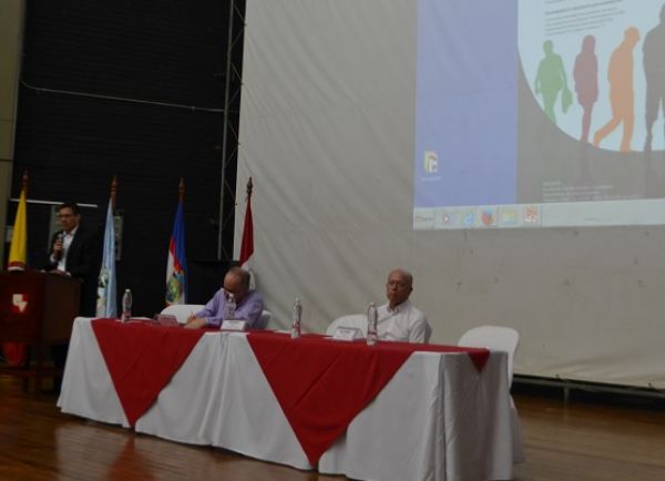 Universidades P&uacute;blicas en el Proceso de Paz