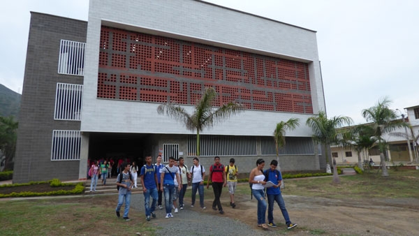 Sobre negociaci&oacute;n en Regionalizaci&oacute;n