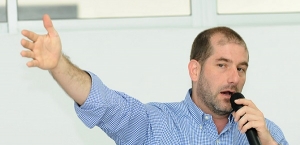 Reconocimiento de Univalle a Gerente de Emcali