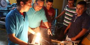 El invento colombiano que puede generar luz para 20 casas