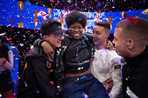 Estudiante de Univalle, primera mujer en ganar la Final Nacional de Red Bull Batalla Colombia