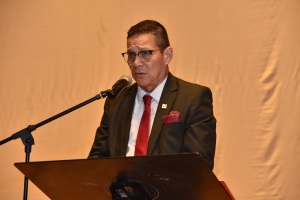 "La obra de Alberto Guzm&aacute;n es un testimonio para los colombianos": rector Varela