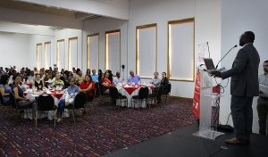 Para transformar la escuela, debemos transformarnos nosotros