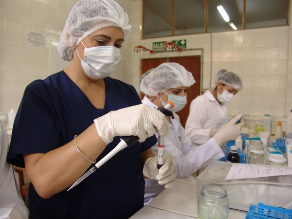 A partir de este martes laboratorio de Univalle realizar&aacute; pruebas del COVID-19