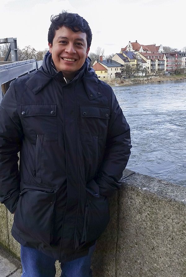 F&iacute;sico realiza cotutela doctoral Colombia-Alemania