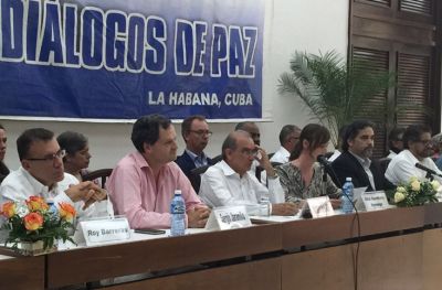 Firma de cese al fuego es solo el inicio de la etapa m&aacute;s dif&iacute;cil: analistas