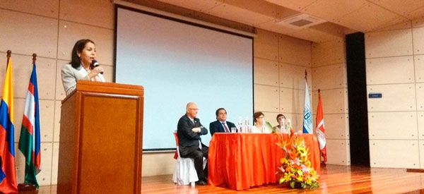 Inici&oacute; XVIII Simposio de Investigaci&oacute;n de Salud