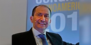 Serie documental, La Palabra 30 a&ntilde;os: &lsquo;Egresado de Univalle, director del peri&oacute;dico El Tiempo&rsquo;