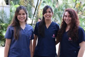 Estudiantes de Fonoaudiolog&iacute;a en evento de la UNESCO