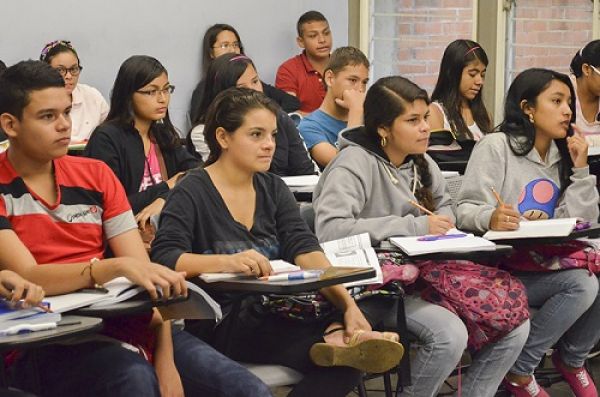 Alumnos terminan el I Ciclo de Semillero de Ciencias