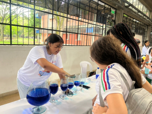 Descubre la ciencia en la Carpa de Melquiades: &iexcl;Una Aventura Interactiva!