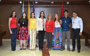 Universidad entreg&oacute; distinciones a los mejores en Saber Pro