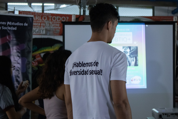 Por el orgullo para todo el a&ntilde;o: as&iacute; se vivi&oacute; la fiesta de la diversidad en Univalle