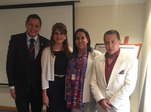 Reuni&oacute;n de directivas de Univalle con la Princesa Diana Mired de Jordania