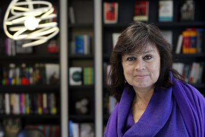 Laura Restrepo en Viernes de Letras