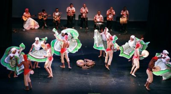 Carmen L&oacute;pez danz&oacute; en Rep&uacute;blica Dominicana