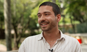 Estudiante de pasant&iacute;a formula piloto de campa&ntilde;a educativa para prevenir el dengue en Cali