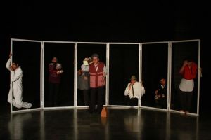 Estreno en la Sala de Teatro Univalle